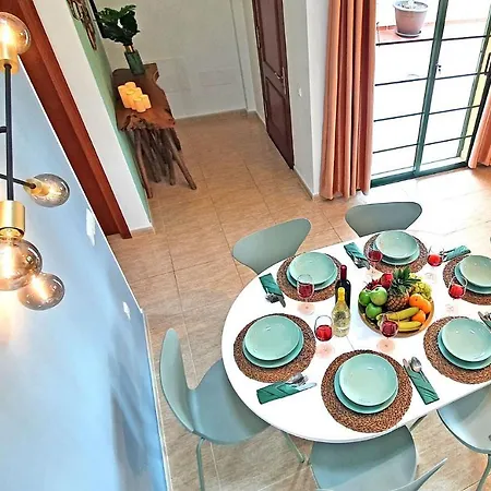 Ferienhaus Casa Taramar - - Max 8 Personen - Pool - Meerblick - Strandnah 度假居 *