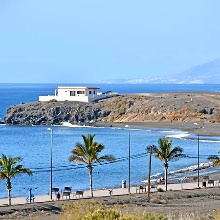 Ferienhaus Casa Taramar - - Max 8 Personen - Pool - Meerblick - Strandnah 塔拉哈勒赫
