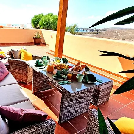 Ferienhaus Casa Taramar - - Max 8 Personen - Pool - Meerblick - Strandnah 度假居 塔拉哈勒赫